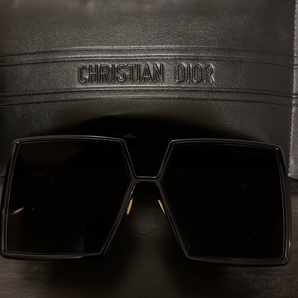 Christian Dior 30 Montaigne SU